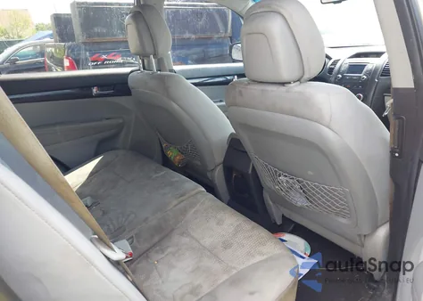 2013 Kia Sorento Lx z USA, uszkodzony, nr VIN 5XYKT3A62DG349956